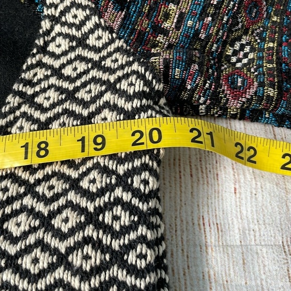 Coco + Carmen Ceretti full zip wool jacket Black Tapestry print NWT Size S/M - Picture 8 of 15